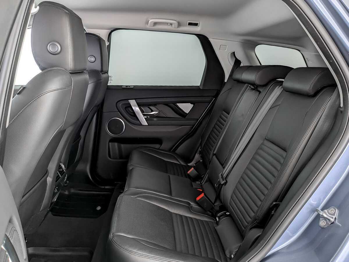 Land Rover Discovery Sport 2022 года с пробегом. Фото: #9