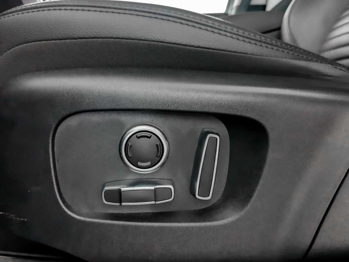 Land Rover Discovery Sport 2022 года с пробегом. Фото: #16