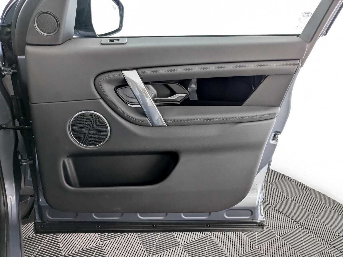 Land Rover Discovery Sport 2022 года с пробегом. Фото: #20