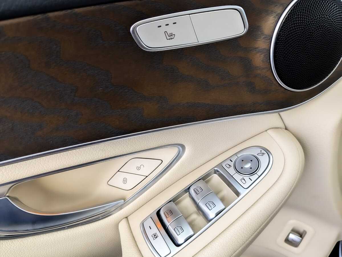 Mercedes-Benz GLC 2019 года с пробегом. Фото: #23