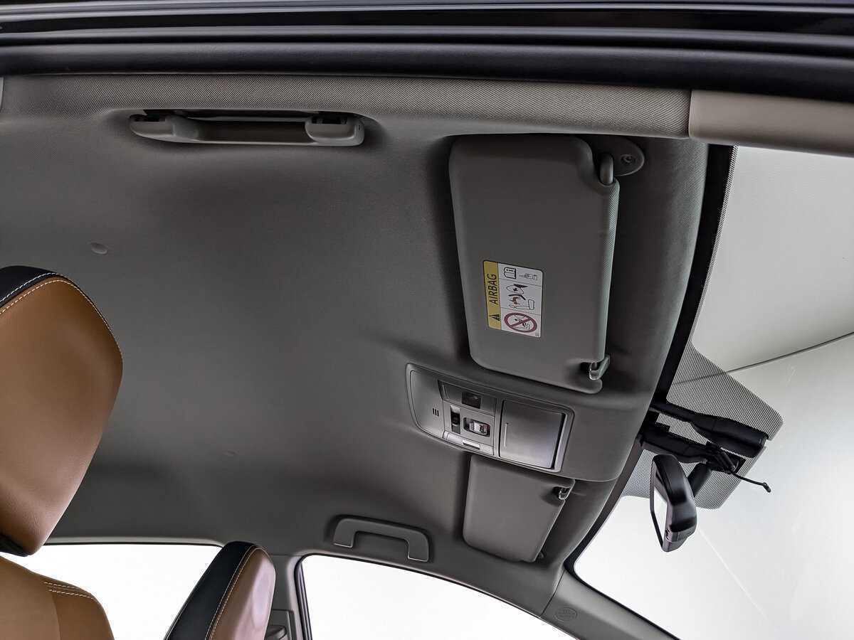 Toyota RAV4 2017 года с пробегом. Фото: #18