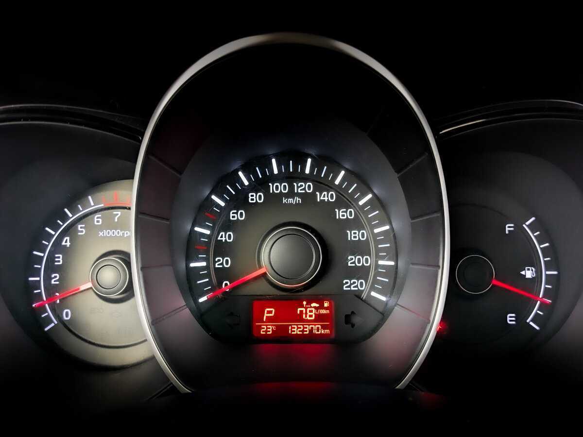 Б/У Киа Рио 2015 года. Фото: #10