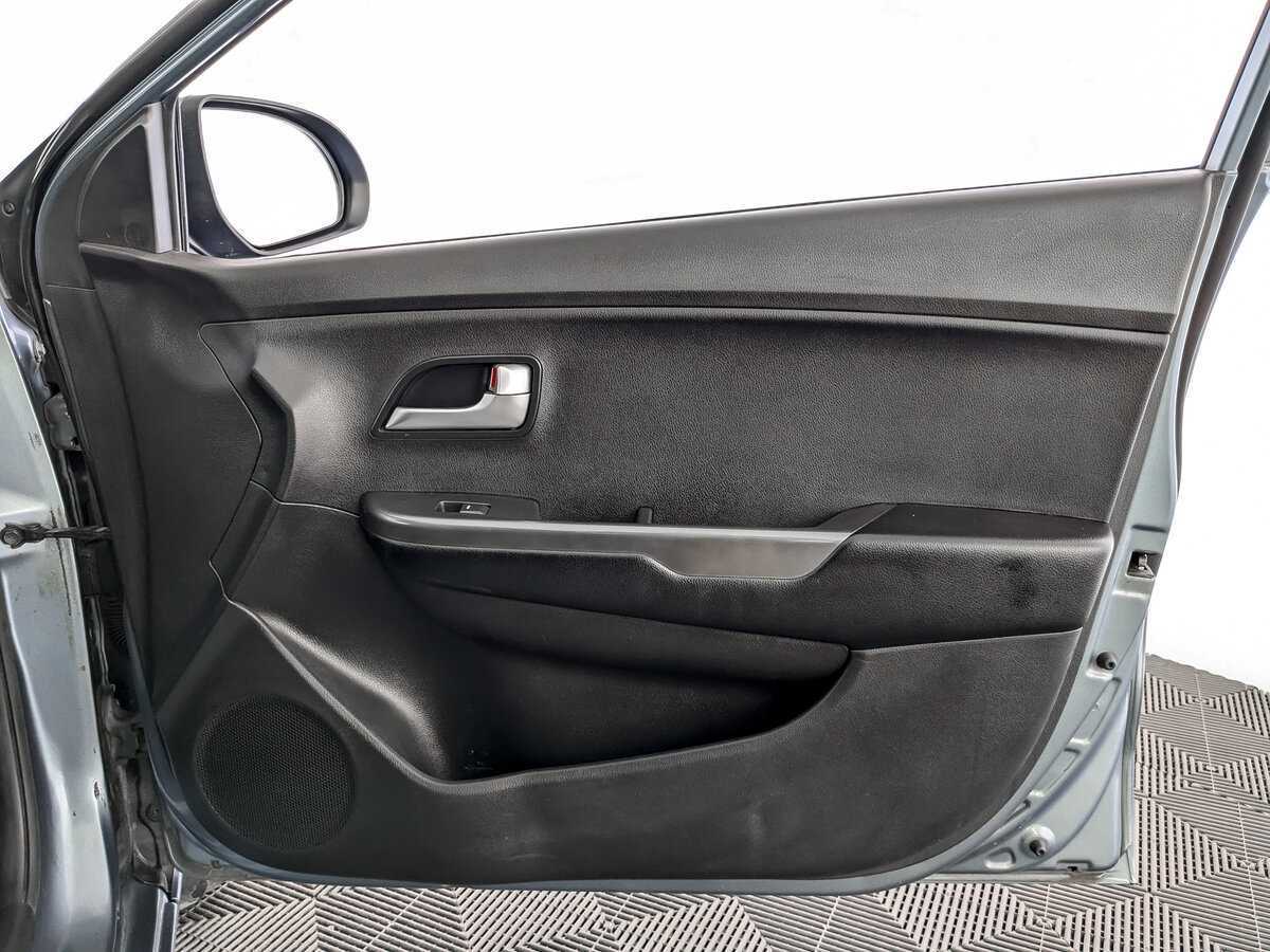 Б/У Киа Рио 2015 года. Фото: #19