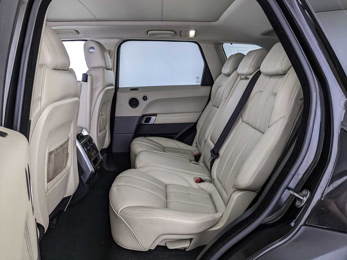 Land Rover Range Rover Sport 2017 года с пробегом. Фото: #11