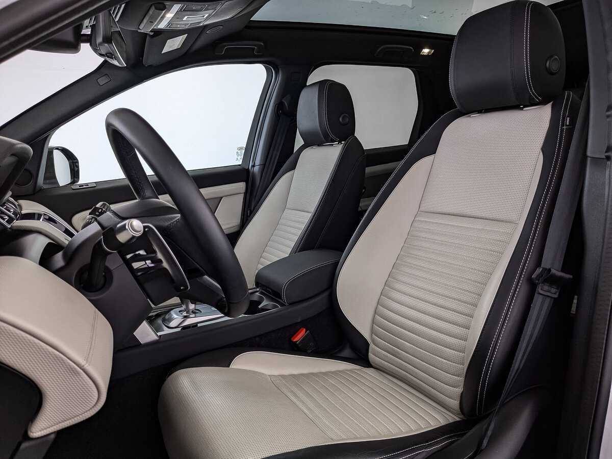 Land Rover Discovery Sport 2022 года с пробегом. Фото: #15