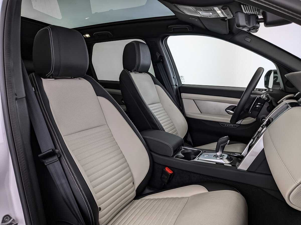 Land Rover Discovery Sport 2022 года с пробегом. Фото: #19