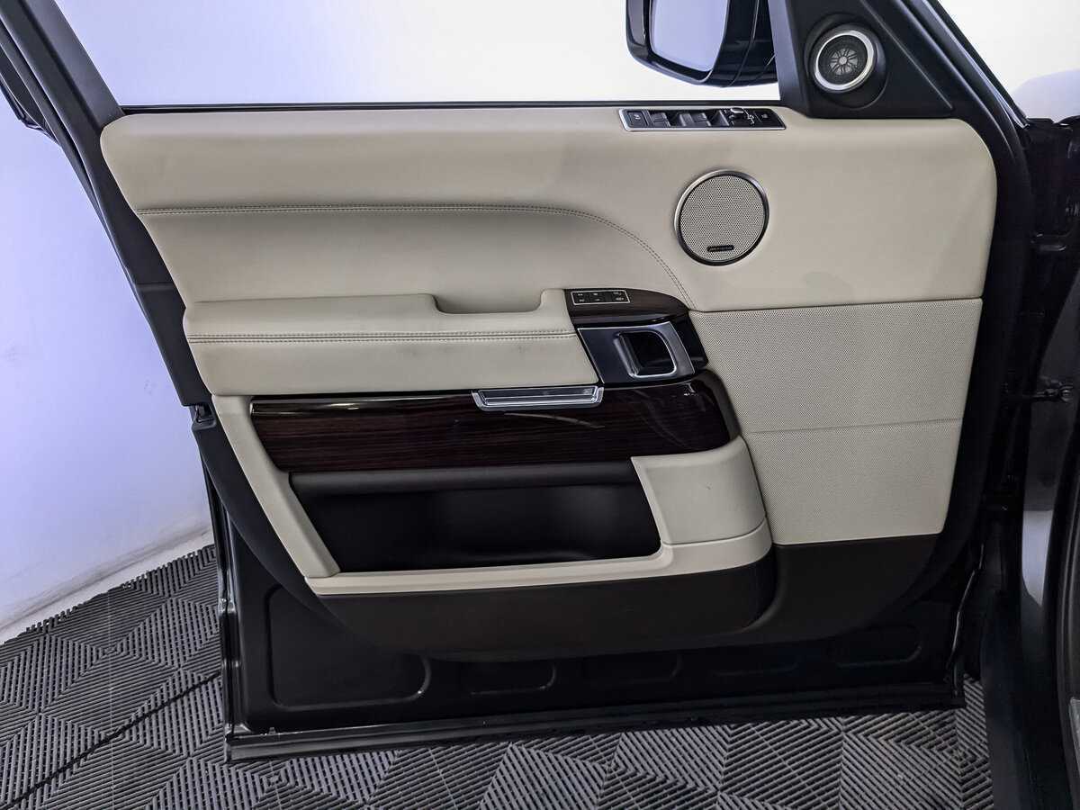 Land Rover Range Rover 2013 года с пробегом. Фото: #14