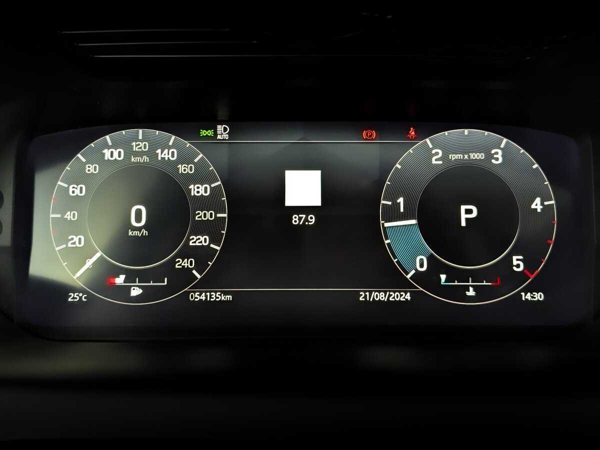 Land Rover Discovery Sport 2021 года с пробегом. Фото: #10