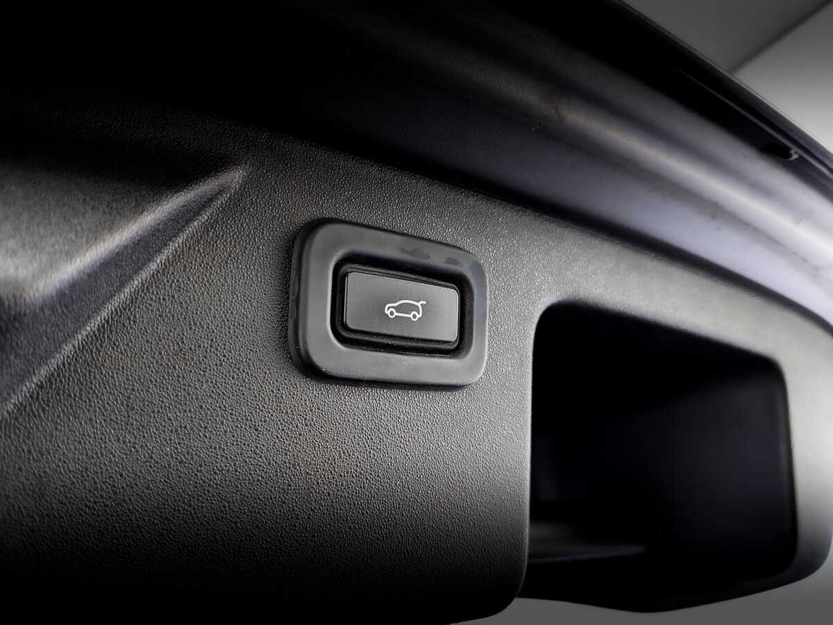 Land Rover Discovery Sport 2021 года с пробегом. Фото: #21