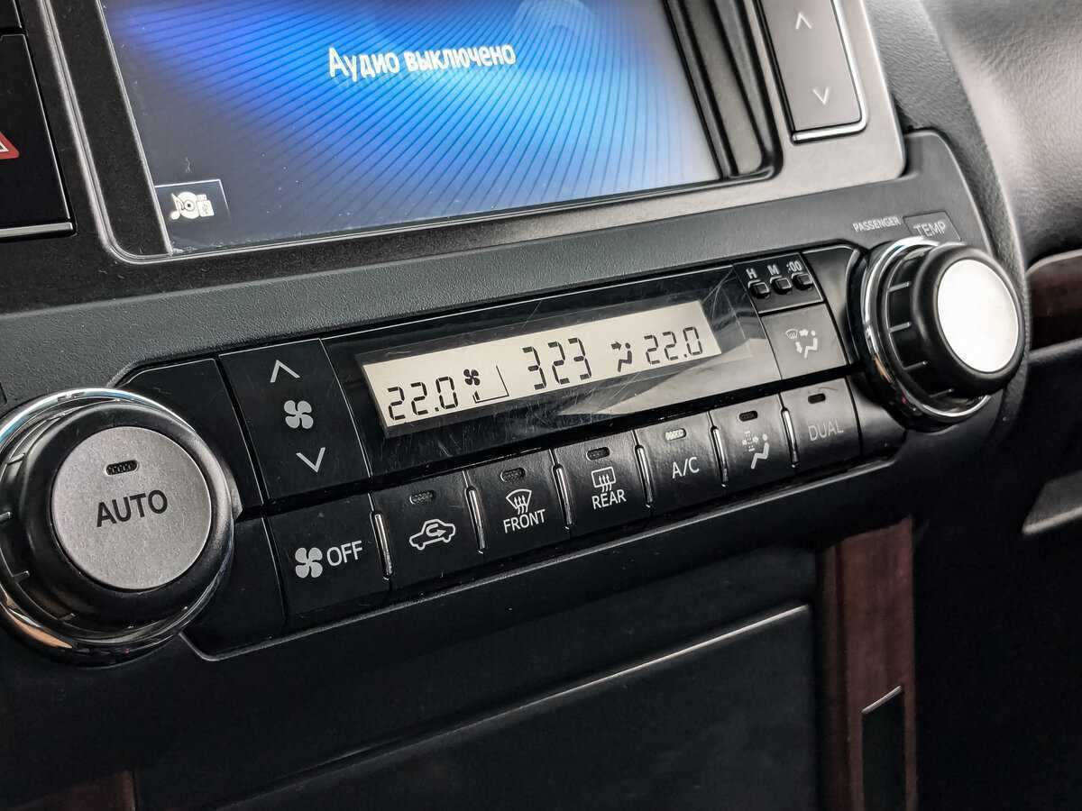 Toyota Land Cruiser Prado 2017 года с пробегом. Фото: #20