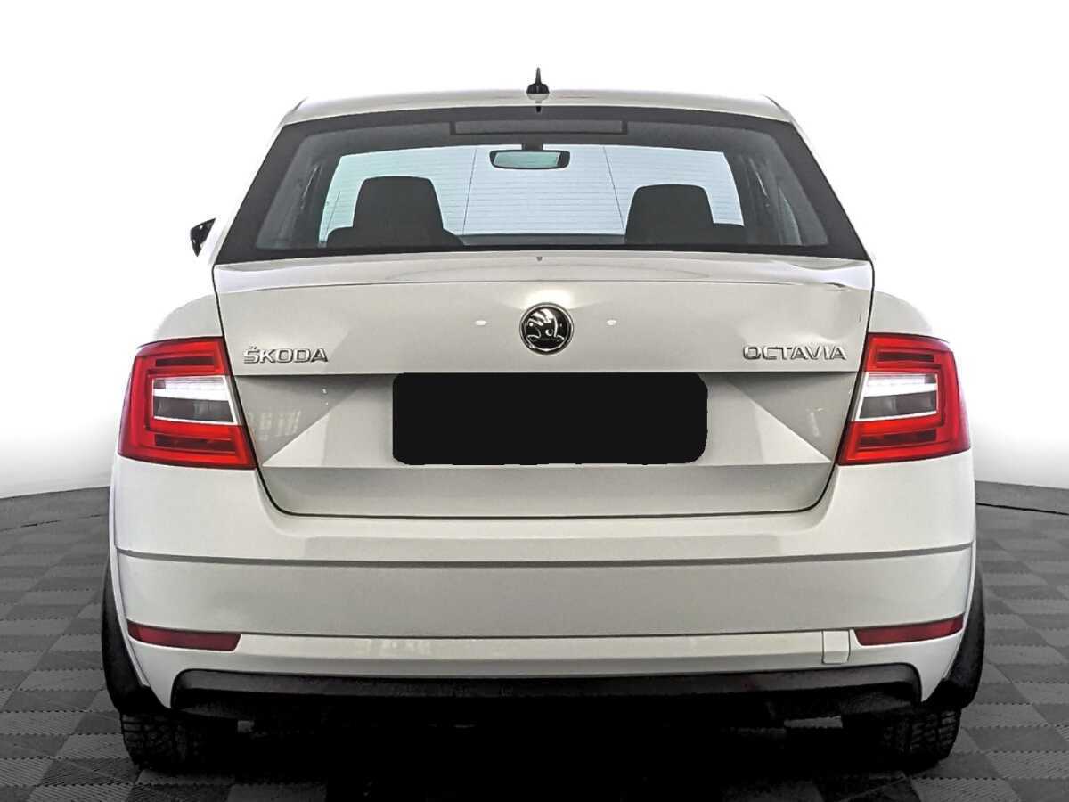 Б/У Шкода Октавия 2017 года. Фото: #5