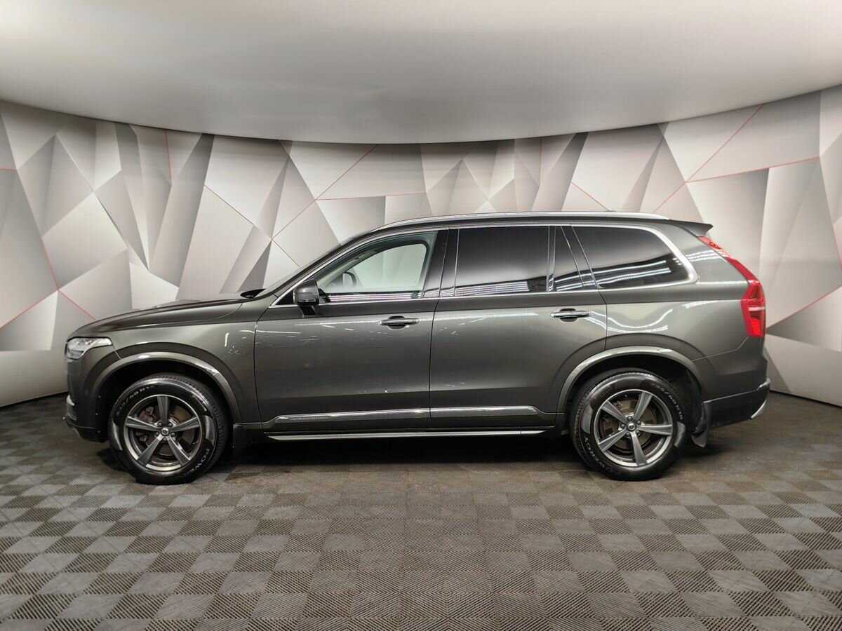 Volvo XC90 2017 года с пробегом. Фото: #3