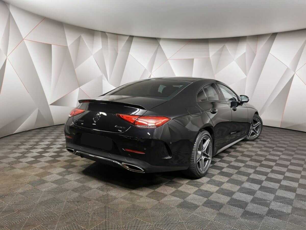 Mercedes-Benz CLS 2019 года с пробегом. Фото: #1