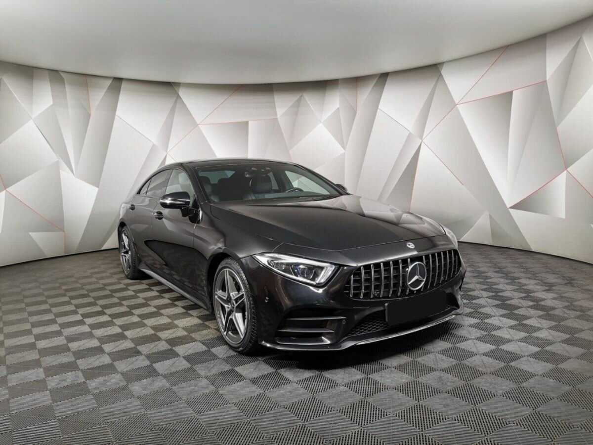 Mercedes-Benz CLS 2019 года с пробегом. Фото: #2