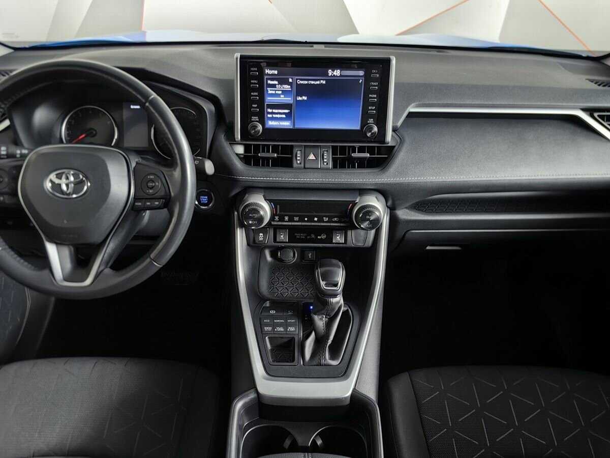 Toyota RAV4 2021 года с пробегом. Фото: #10