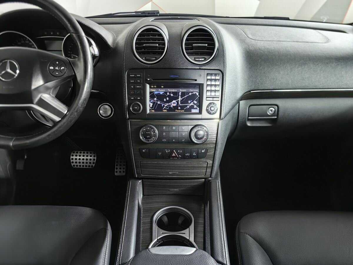 Mercedes-Benz GL-Класс 2008 года с пробегом. Фото: #10