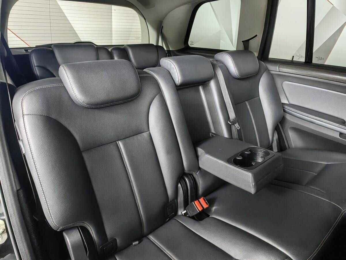 Mercedes-Benz GL-Класс 2008 года с пробегом. Фото: #12