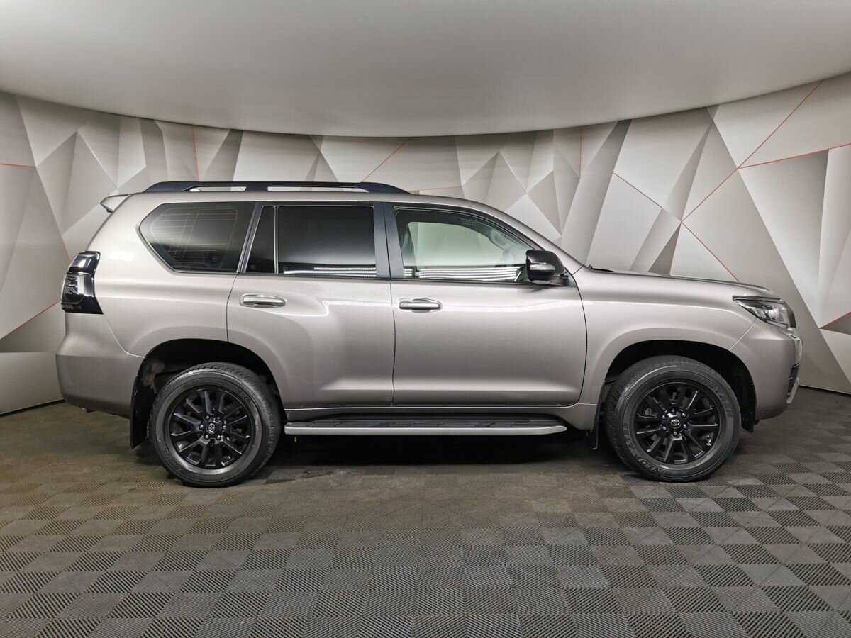 Toyota Land Cruiser Prado 2020 года с пробегом. Фото: #5