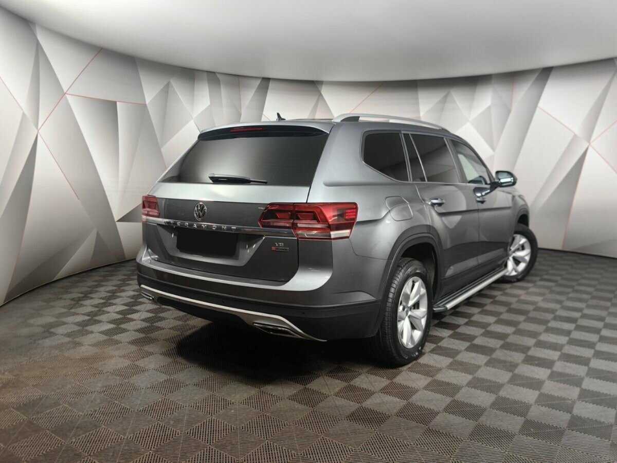 Volkswagen Teramont 2019 года с пробегом. Фото: #1