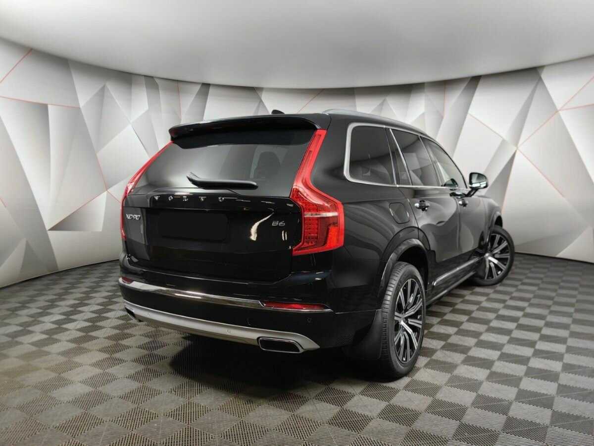 Volvo XC90 2020 года с пробегом. Фото: #1