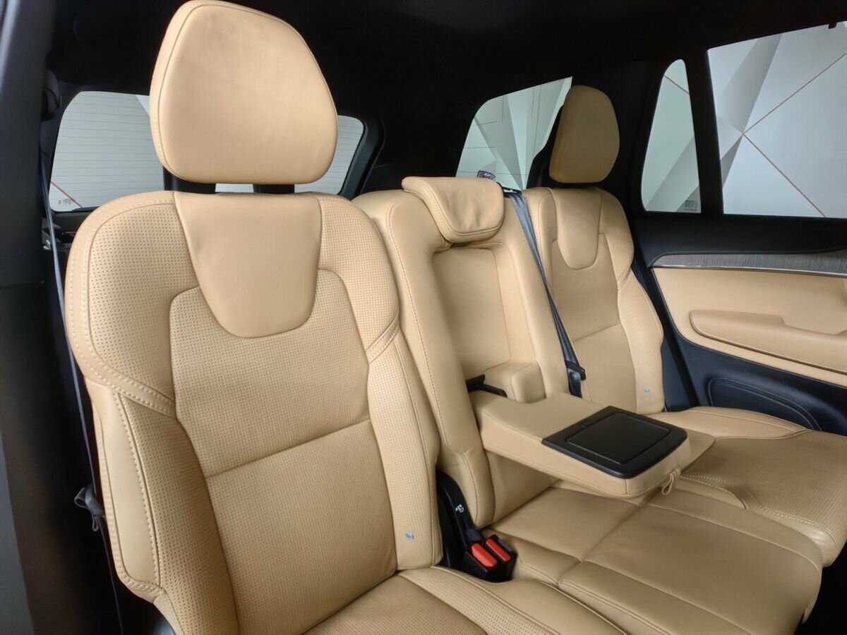 Volvo XC90 2020 года с пробегом. Фото: #12