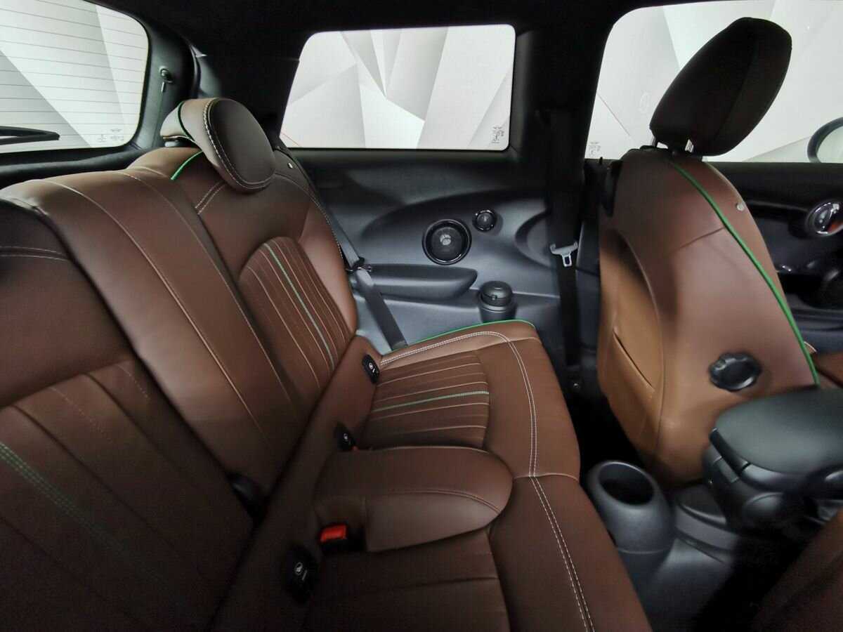 Mini Hatch 2019 года с пробегом. Фото: #11