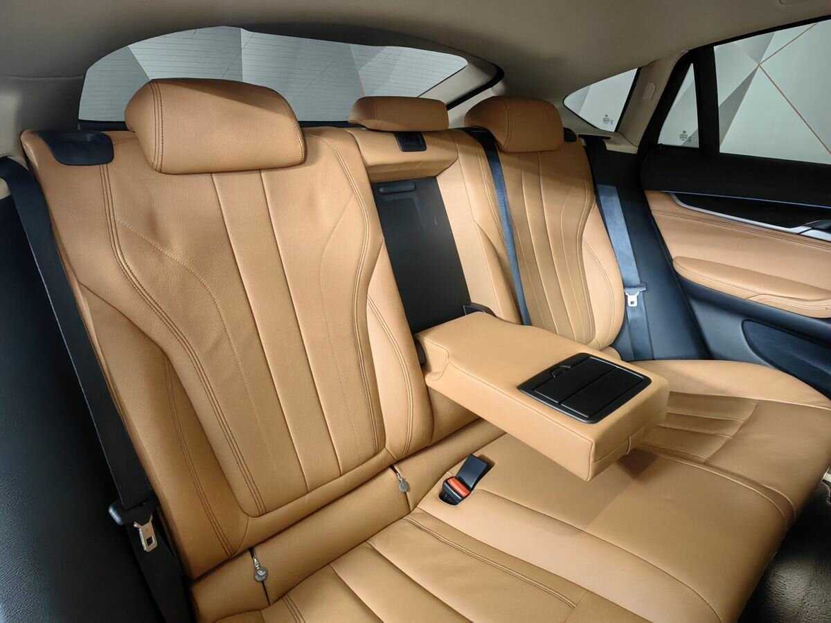 BMW X6 2018 года с пробегом. Фото: #12