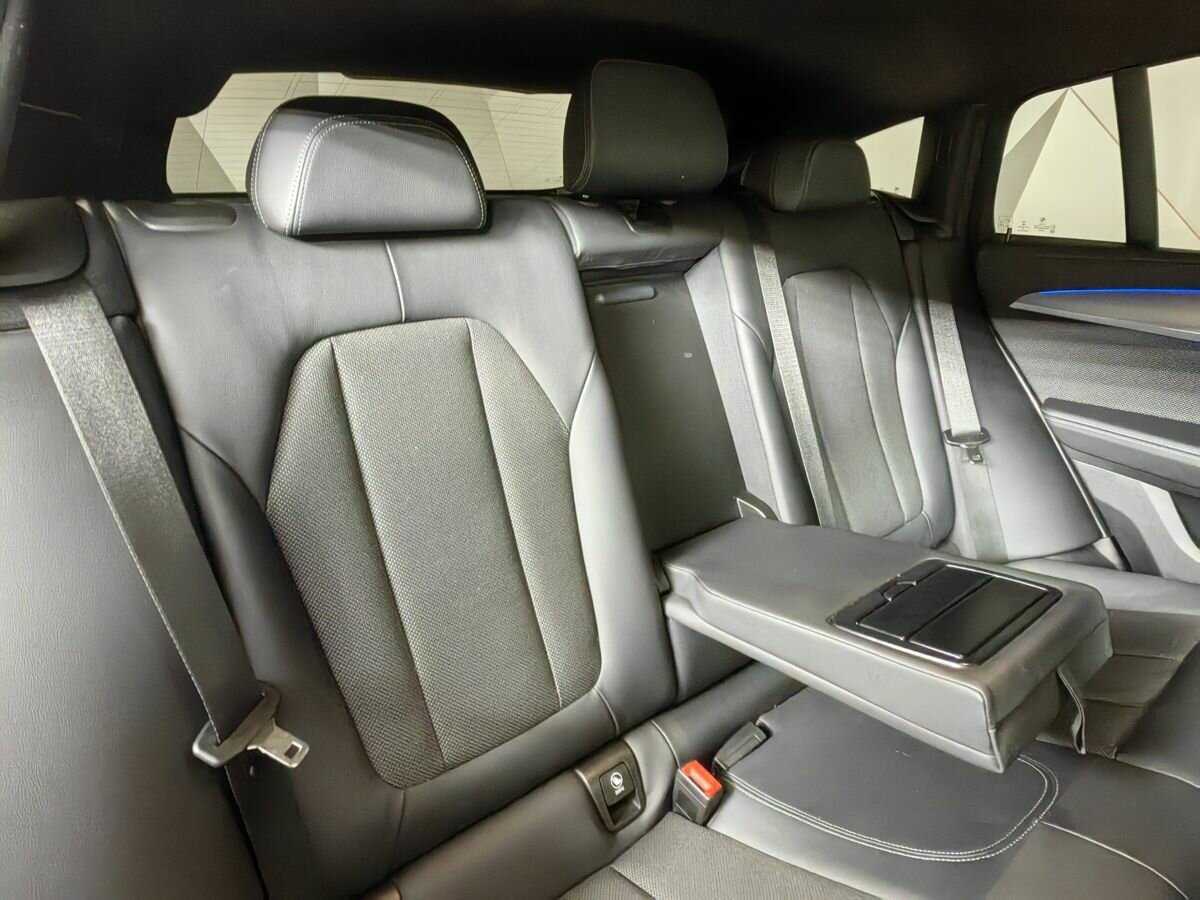 BMW X4 2021 года с пробегом. Фото: #12