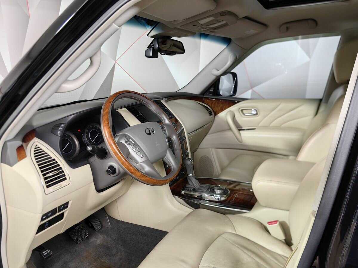Infiniti QX80 2017 года с пробегом. Фото: #13