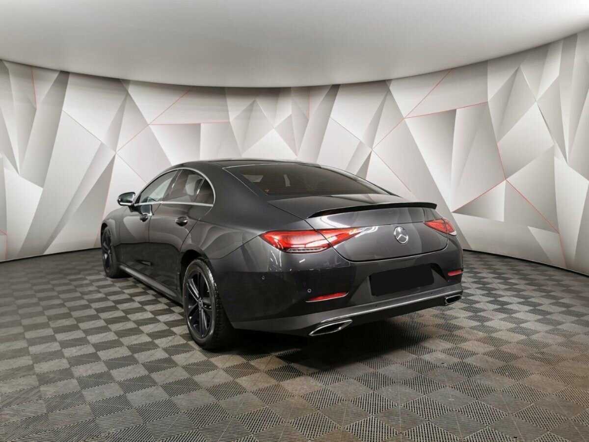 Mercedes-Benz CLS 2018 года с пробегом. Фото: #3