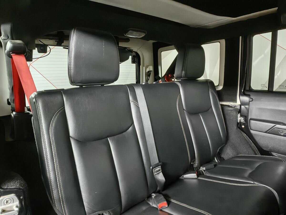 Jeep Wrangler 2014 года с пробегом. Фото: #12