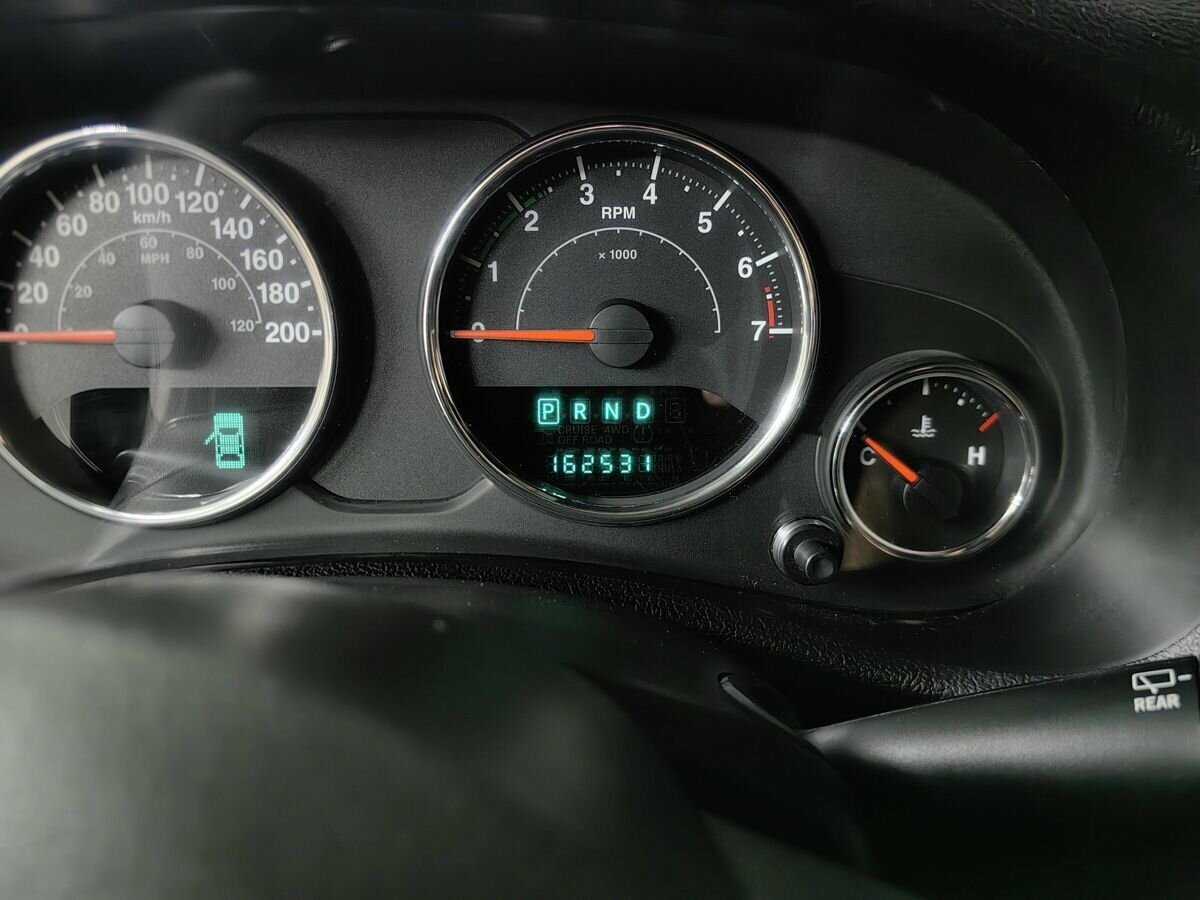 Jeep Wrangler 2014 года с пробегом. Фото: #15