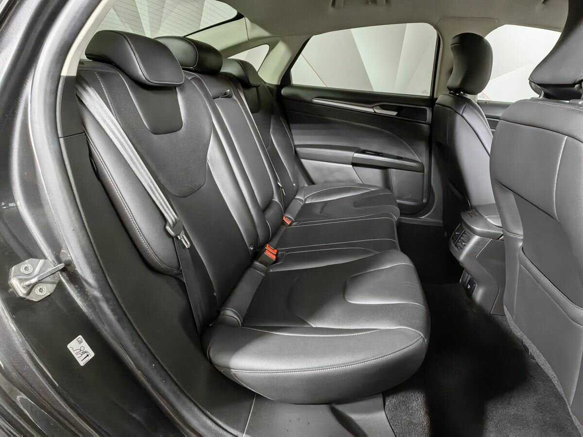 Ford Mondeo 2018 года с пробегом. Фото: #11