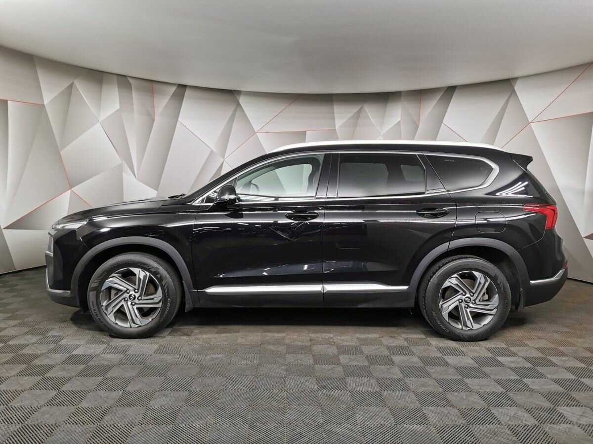 Hyundai Santa Fe 2021 года с пробегом. Фото: #4