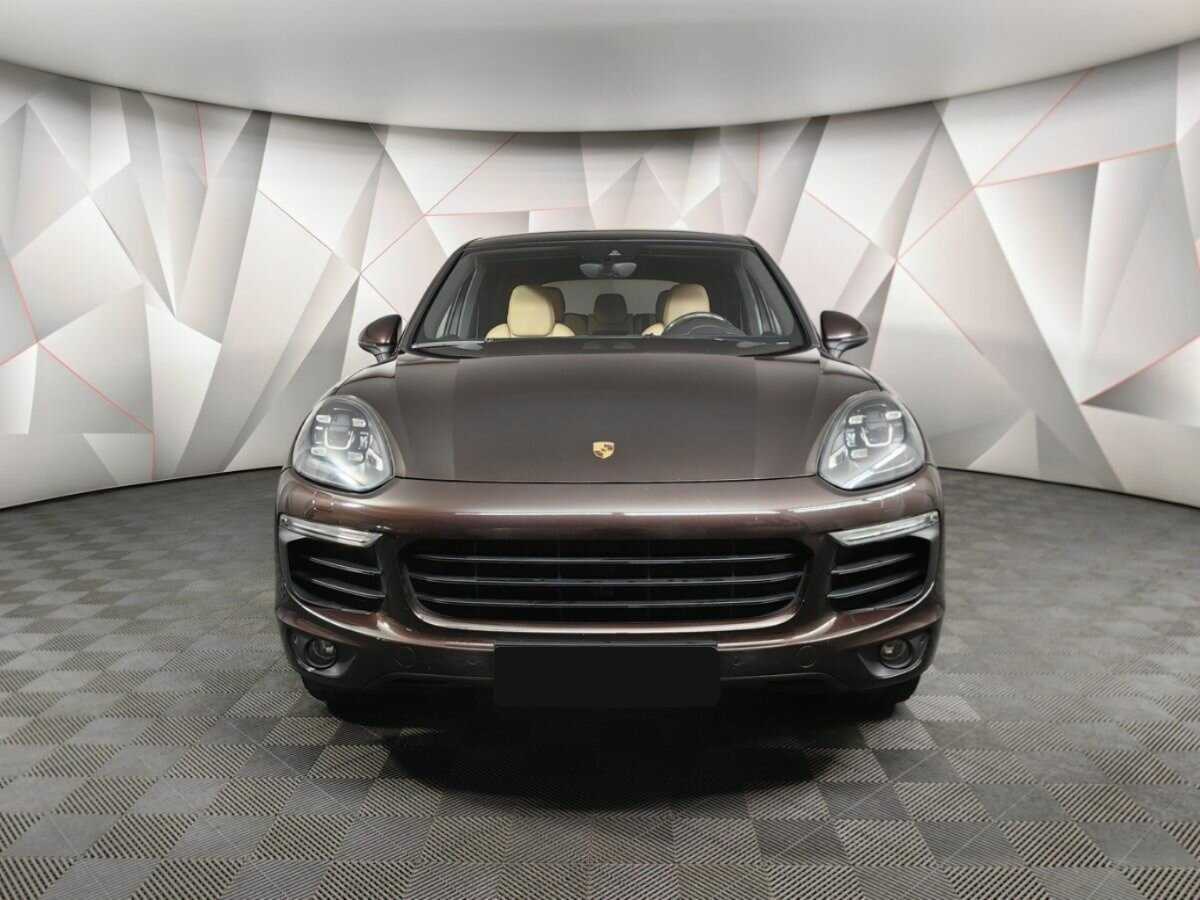 Porsche Cayenne 2015 года с пробегом. Фото: #6