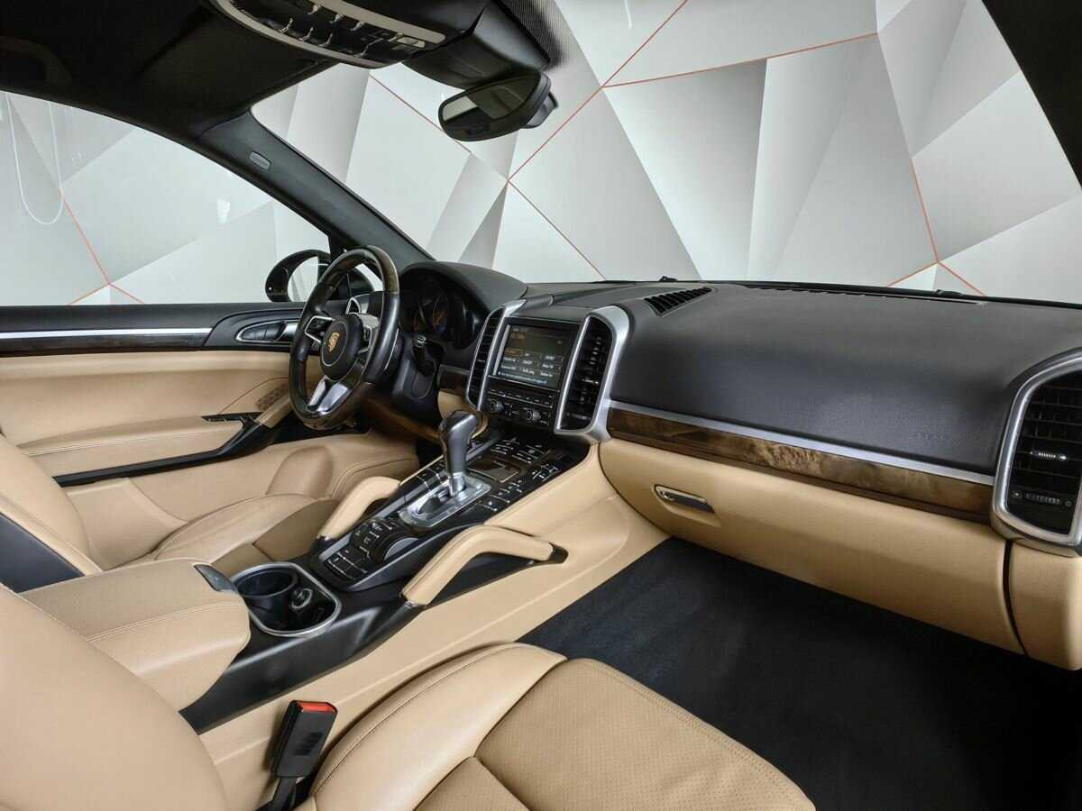 Porsche Cayenne 2015 года с пробегом. Фото: #8
