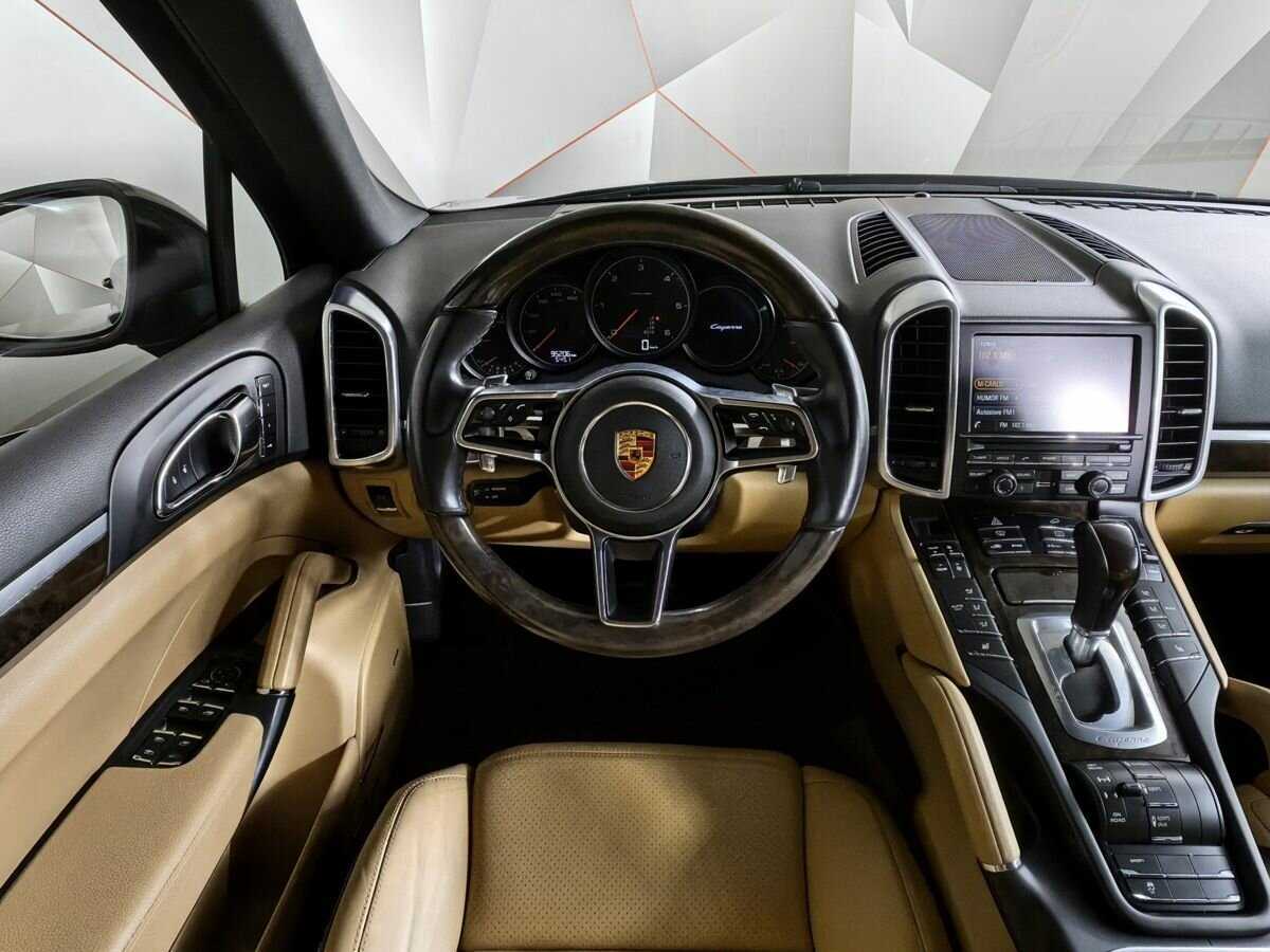 Porsche Cayenne 2015 года с пробегом. Фото: #14