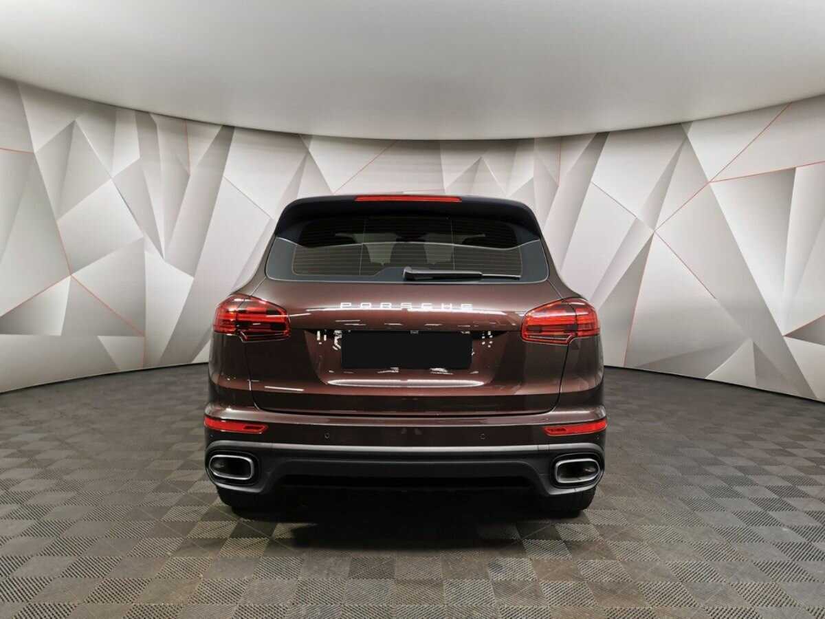 Porsche Cayenne 2015 года с пробегом. Фото: #7