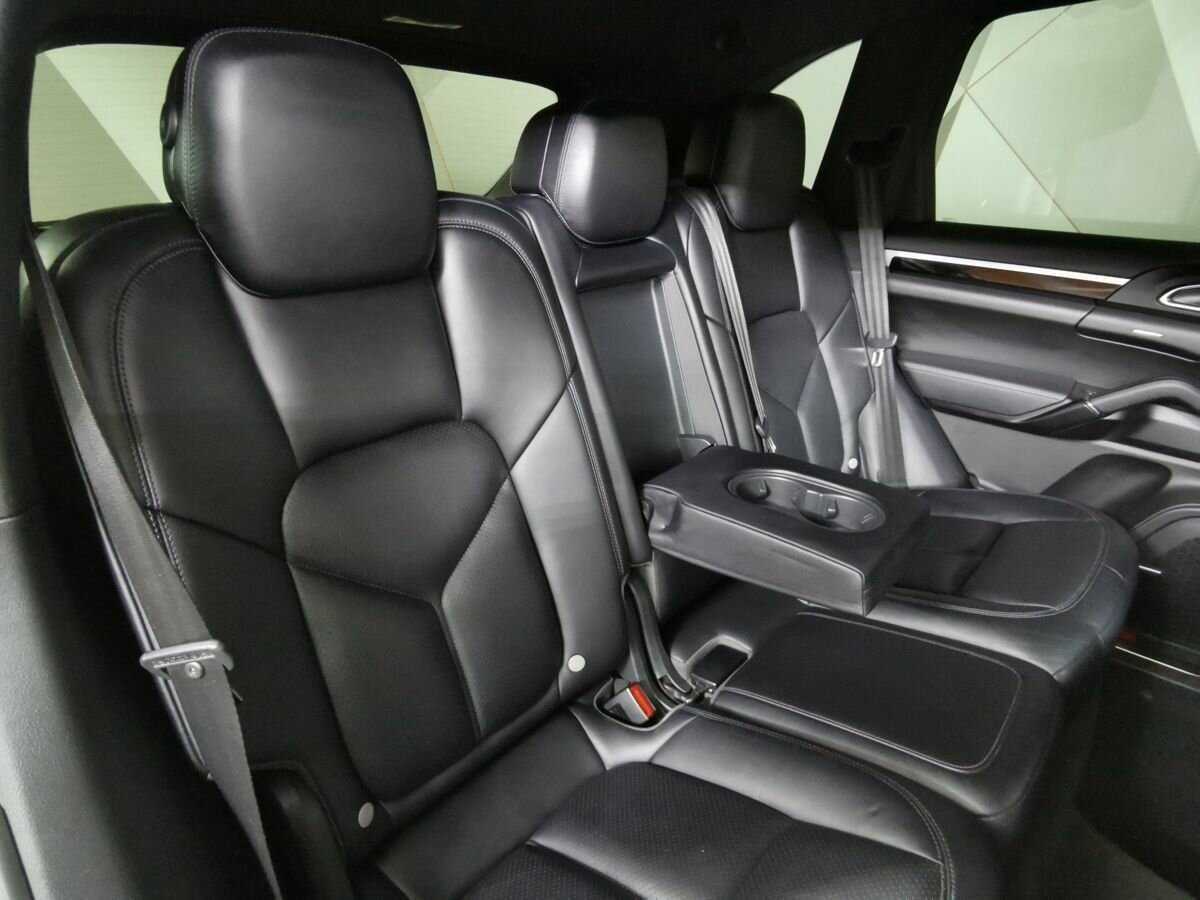 Porsche Cayenne 2015 года с пробегом. Фото: #12