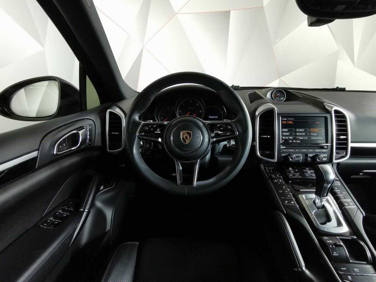 Porsche Cayenne 2015 года с пробегом. Фото: #13
