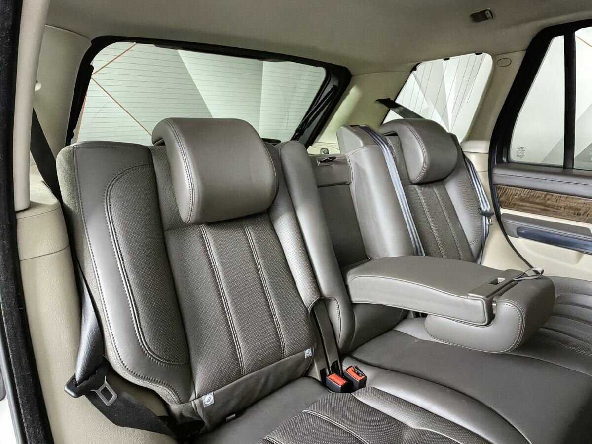 Land Rover Range Rover Sport 2011 года с пробегом. Фото: #11