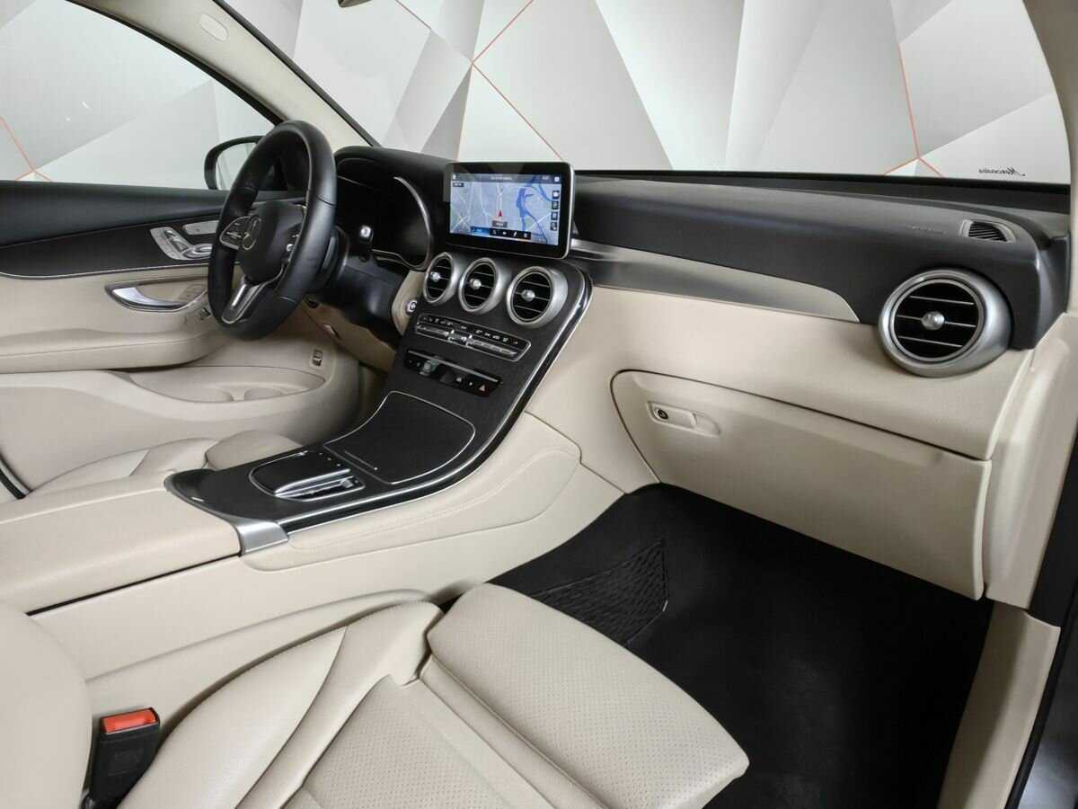 Mercedes-Benz GLC Coupe 2019 года с пробегом. Фото: #8