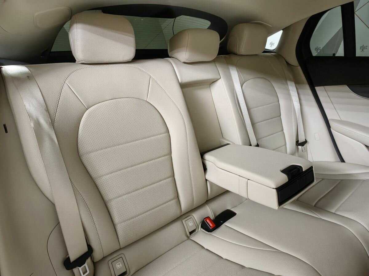 Mercedes-Benz GLC Coupe 2019 года с пробегом. Фото: #12