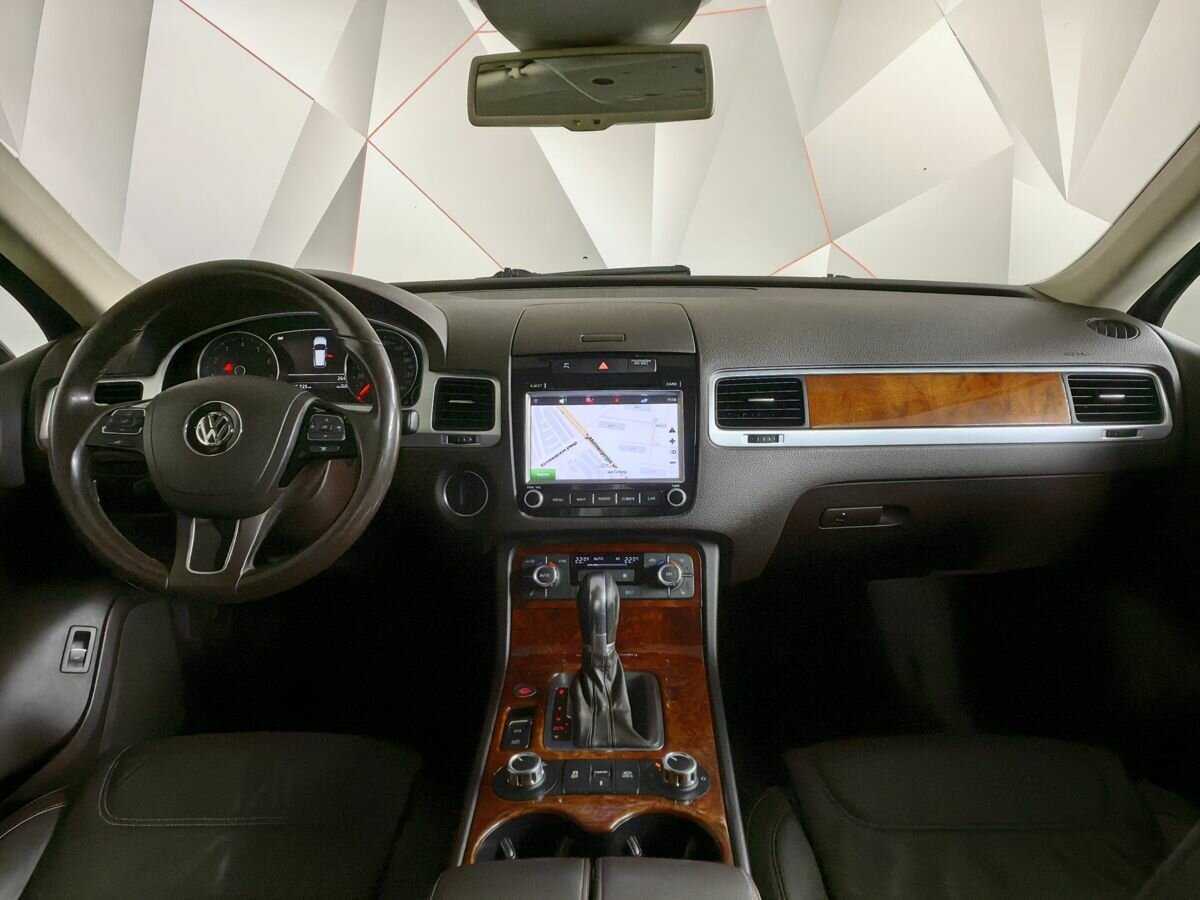 Volkswagen Touareg 2013 года с пробегом. Фото: #9