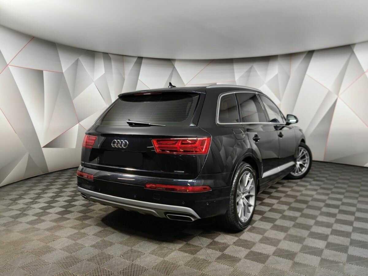 Audi Q7 2015 года с пробегом. Фото: #1