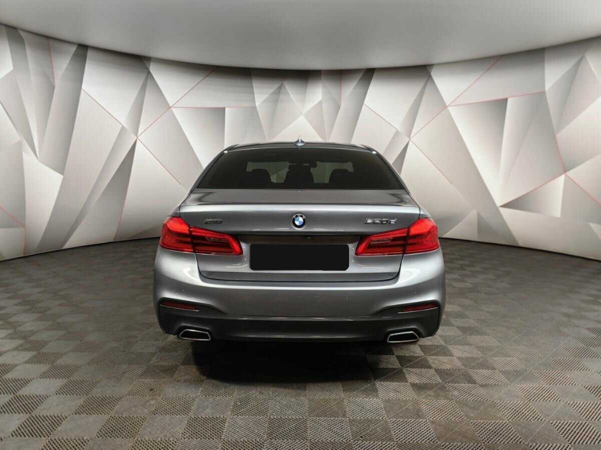 BMW 5 серии 2020 года с пробегом. Фото: #6