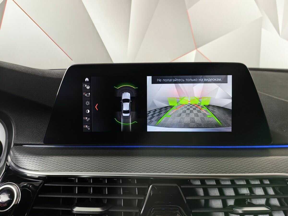 BMW 5 серии 2020 года с пробегом. Фото: #12