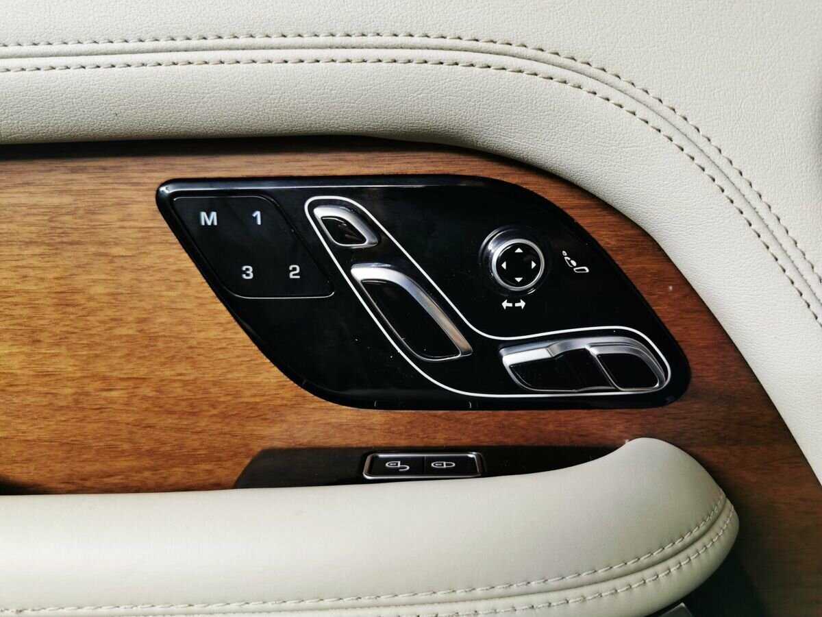 Land Rover Range Rover 2018 года с пробегом. Фото: #14