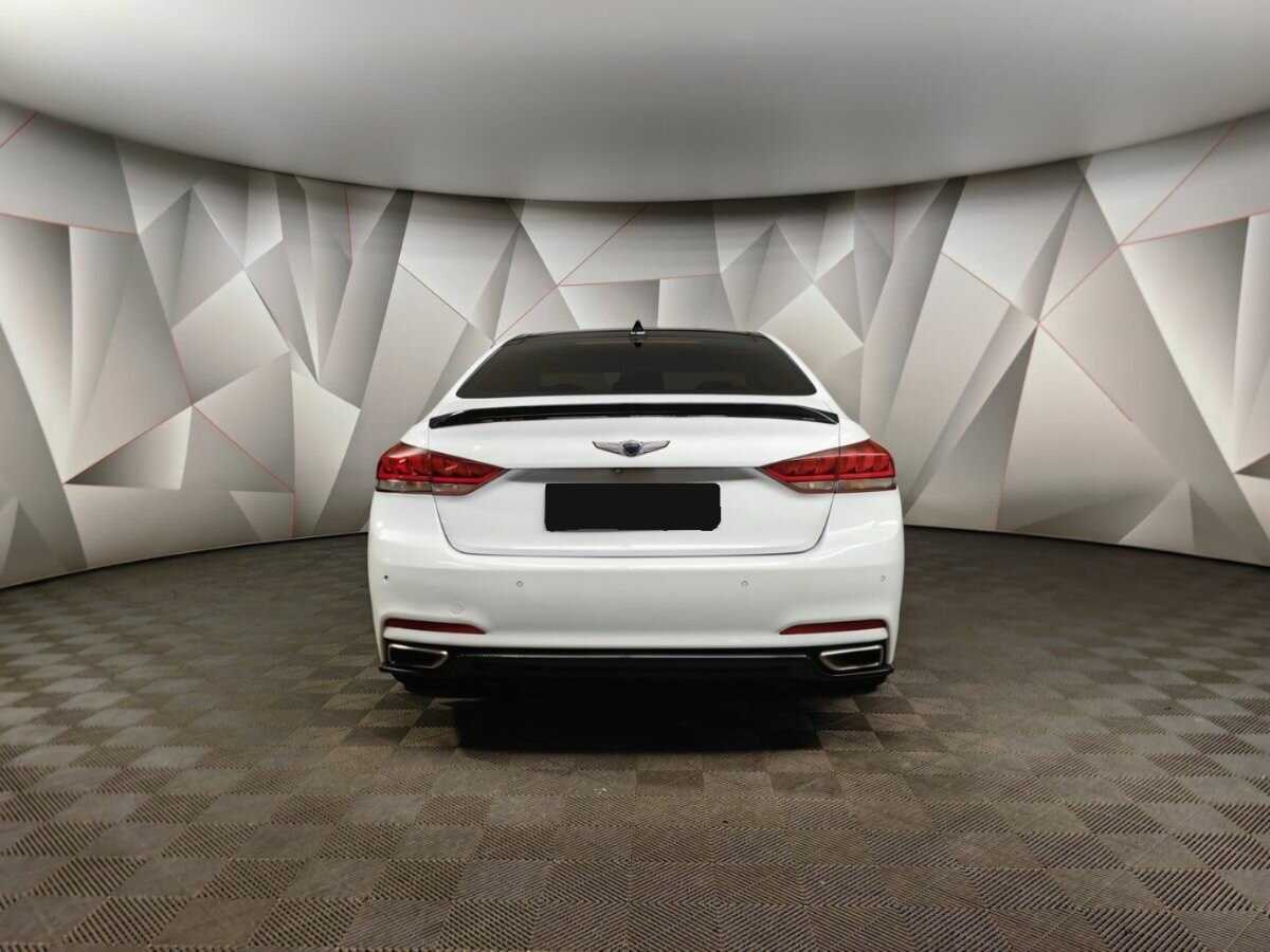 Hyundai Genesis 2014 года с пробегом. Фото: #7