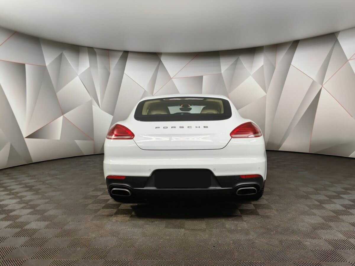 Porsche Panamera 2015 года с пробегом. Фото: #7